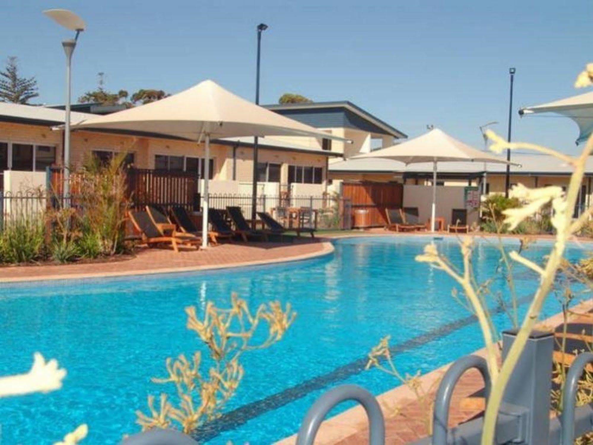 Broadwater Mariner Resort Geraldton Exterior foto